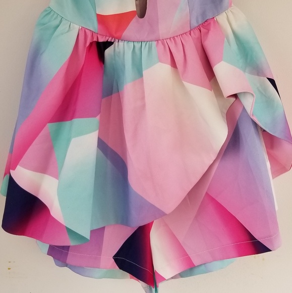 Deep V top - Picture 3 of 5